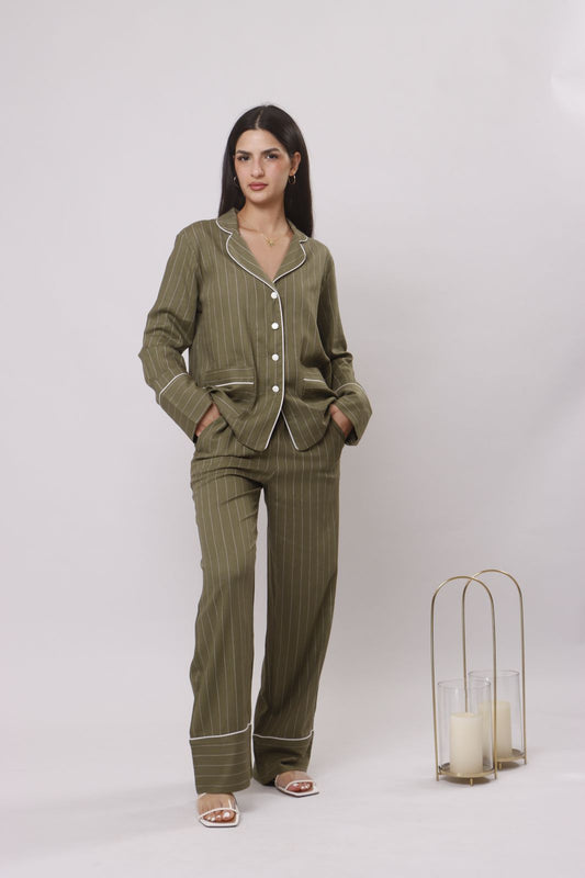 Olive lines linen set