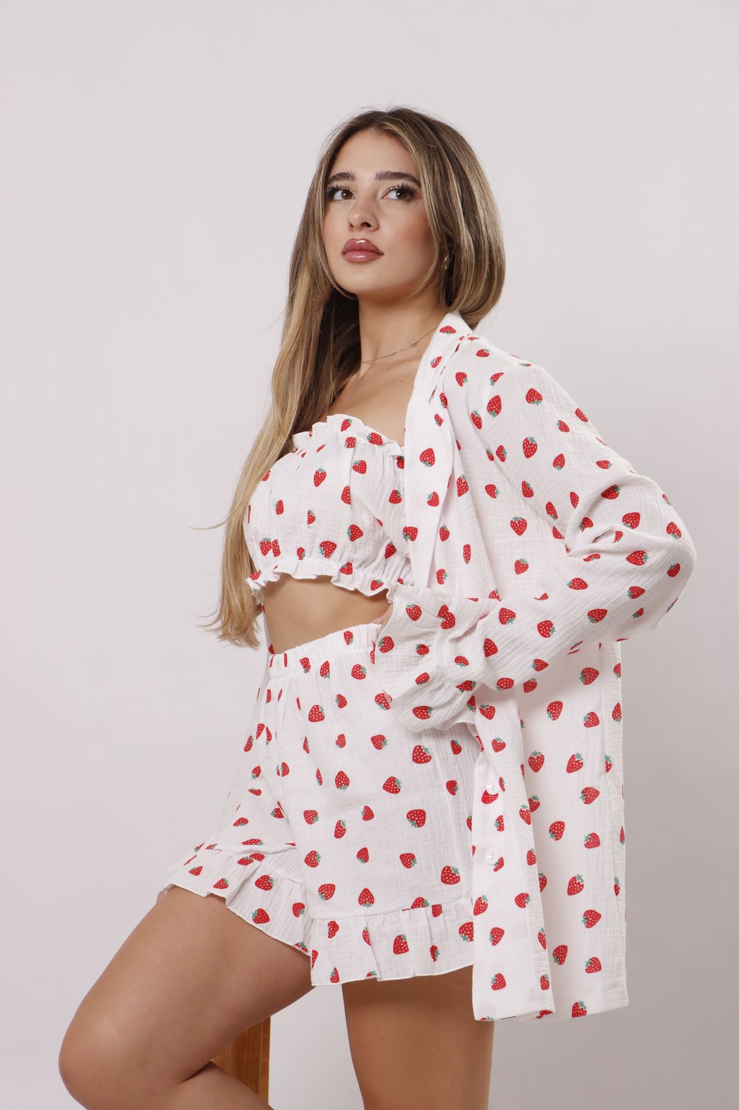 Strawberry patch ruffle shorts set