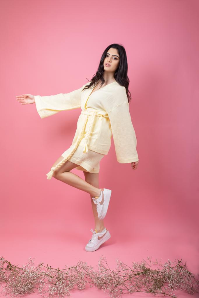 Yellow set in shorts with braid belt