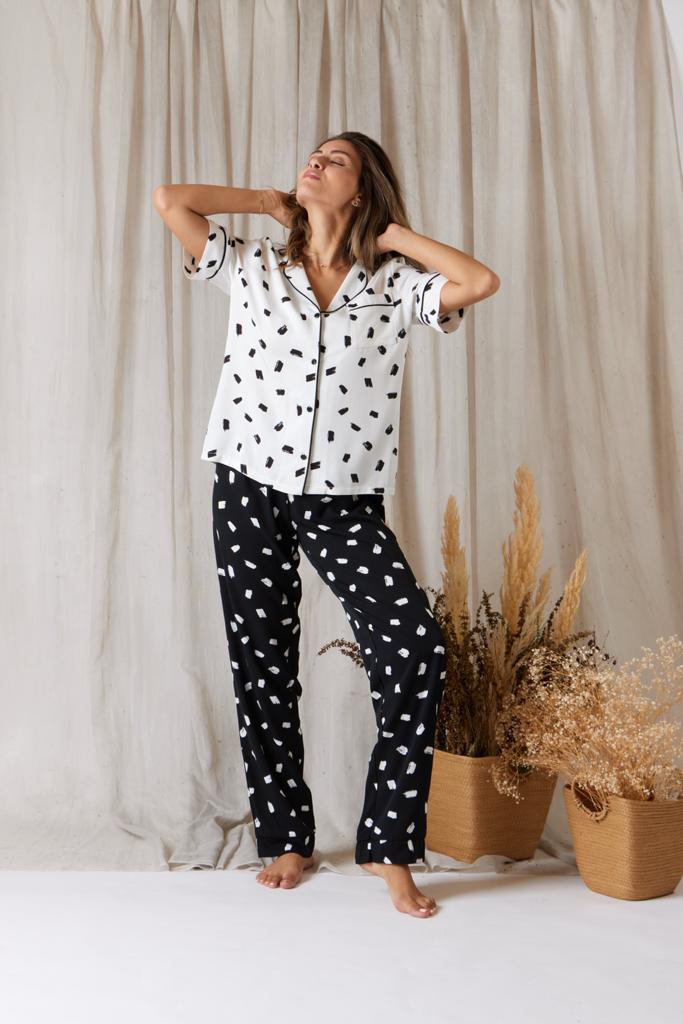 Black &white Brush stroke patterned pjs
