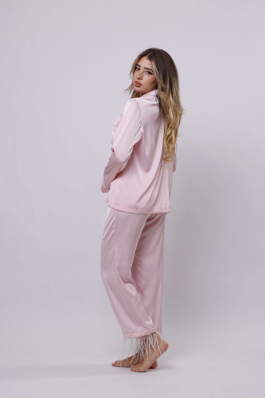 Pastel pink feathered silk set